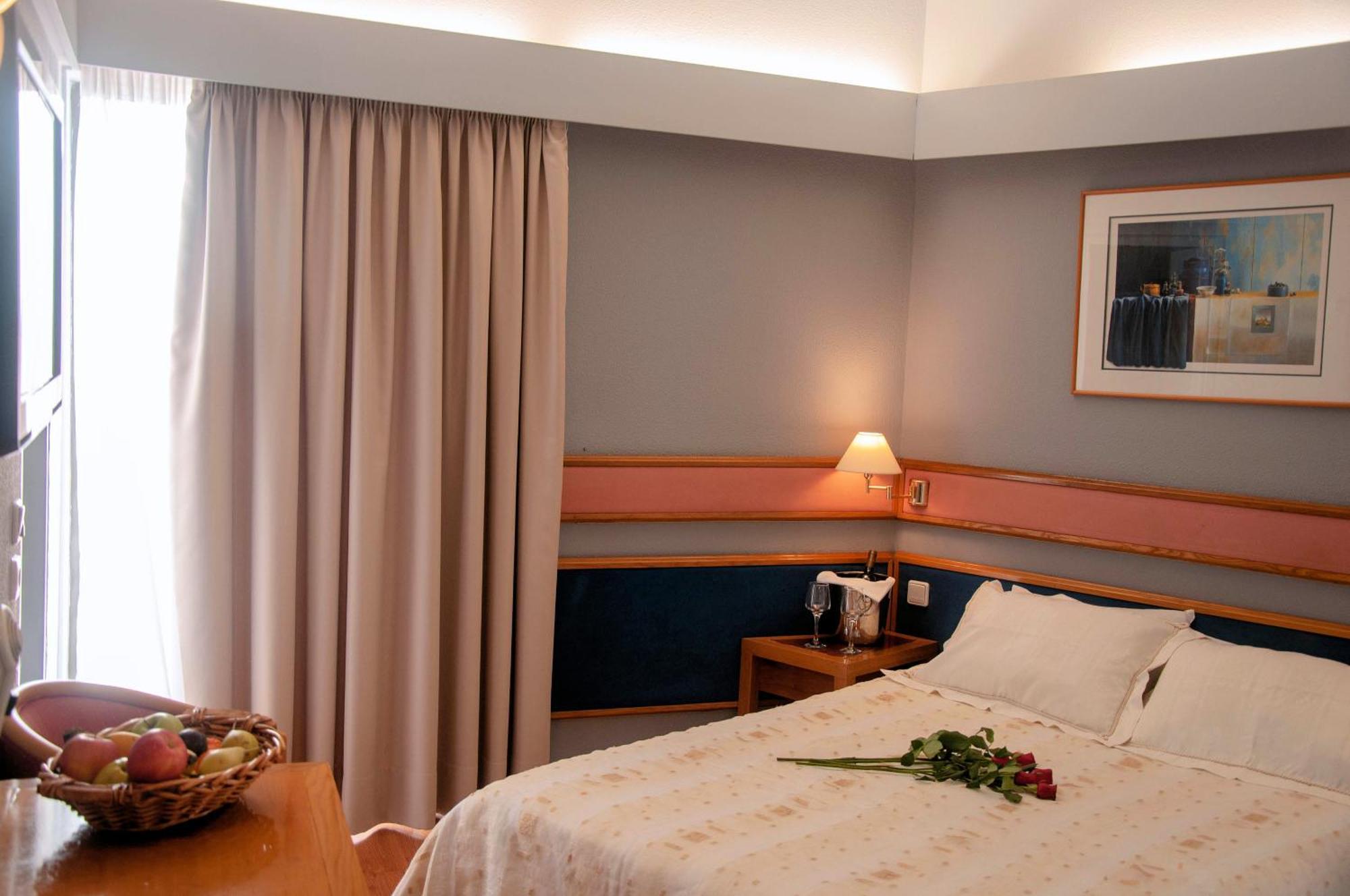 Hotel Samaras Ламия Экстерьер фото